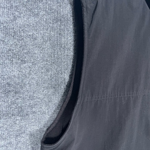 Swingster Budweiser Bud Light Men’s XL Black Fleece Lined Embroidered Vest - Picture 6 of 11